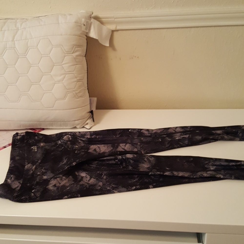 BCG Leggings Gym in Tops